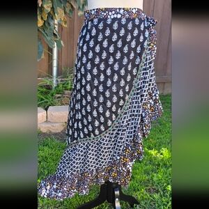 Christian Siriano Floral Boho Assymetrical Skirt Size Medium